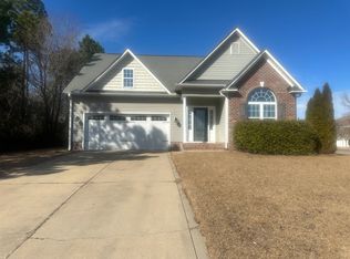 14 Buckman Dr, Cameron, NC 28326
