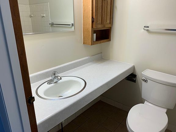 4th image of 7000-01 Kennedy Ave APT 4