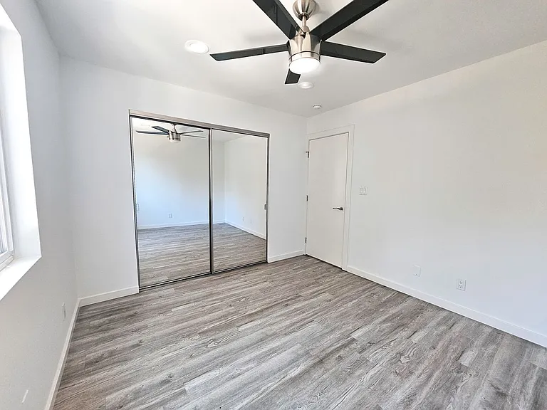 1940 Preston Ave #102A — Photo 14