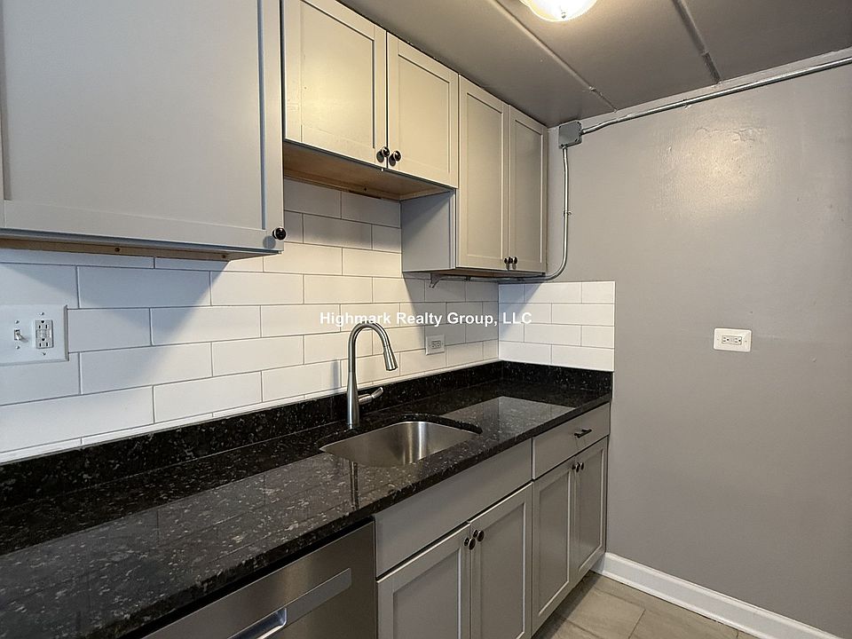 1st image of 9630 Ivanhoe Ave #1B