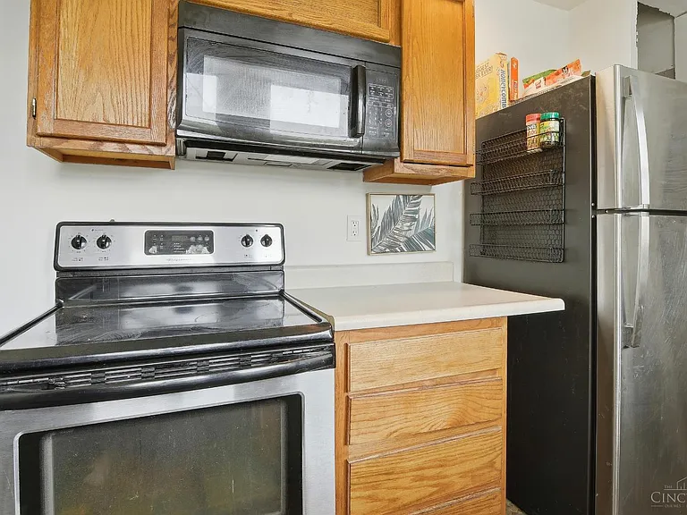 5067 E Miami River Rd — Photo 11