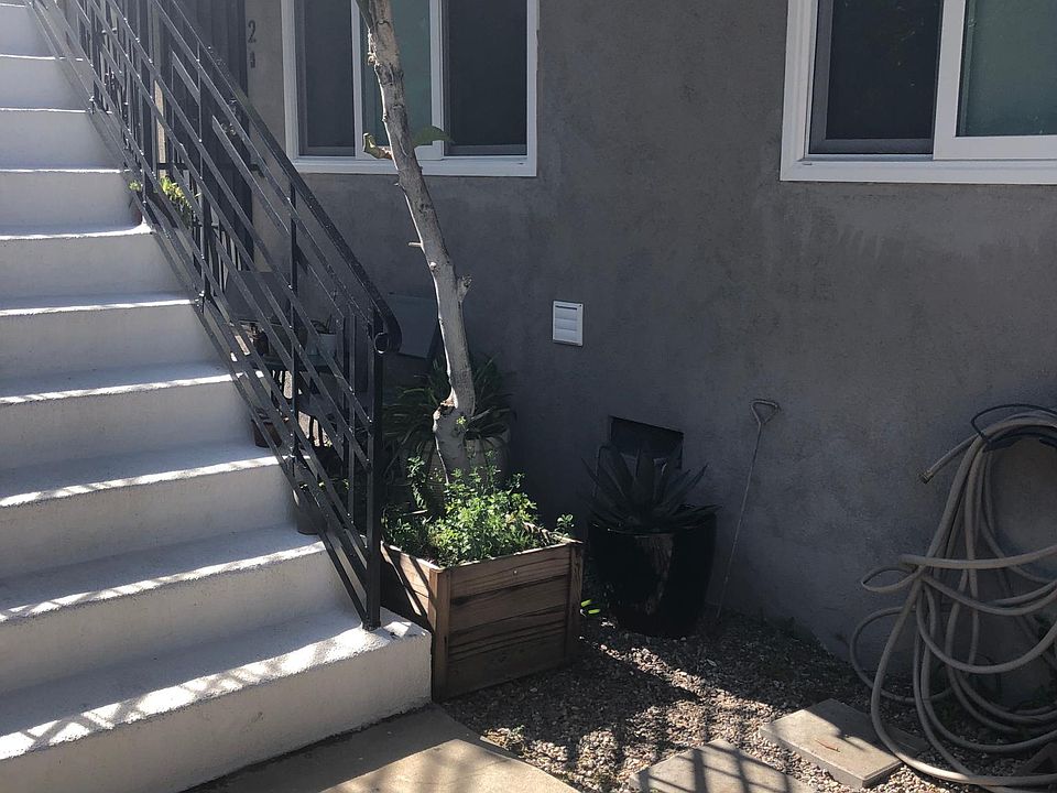 1st image of 1037 N Gardner St