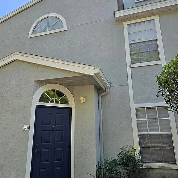 1622 Columbia Arms Cir #268 — Photo 1