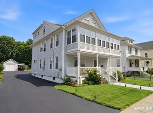 40 Convent Ave, Norwich, CT 06360