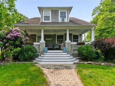50 Clipper Way, Bristol, RI, 02809