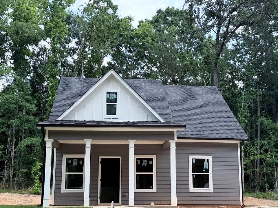 1st image of 1084 Oglesby Boulevard Ext