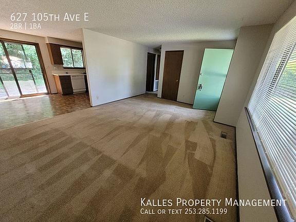 3rd image of 627 105th Ave E