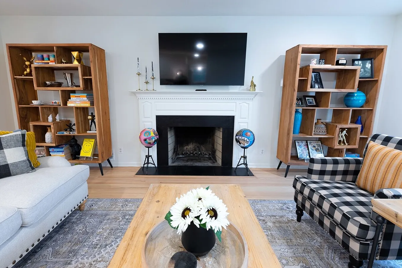 2 bed, $12,000 — Photo 3
