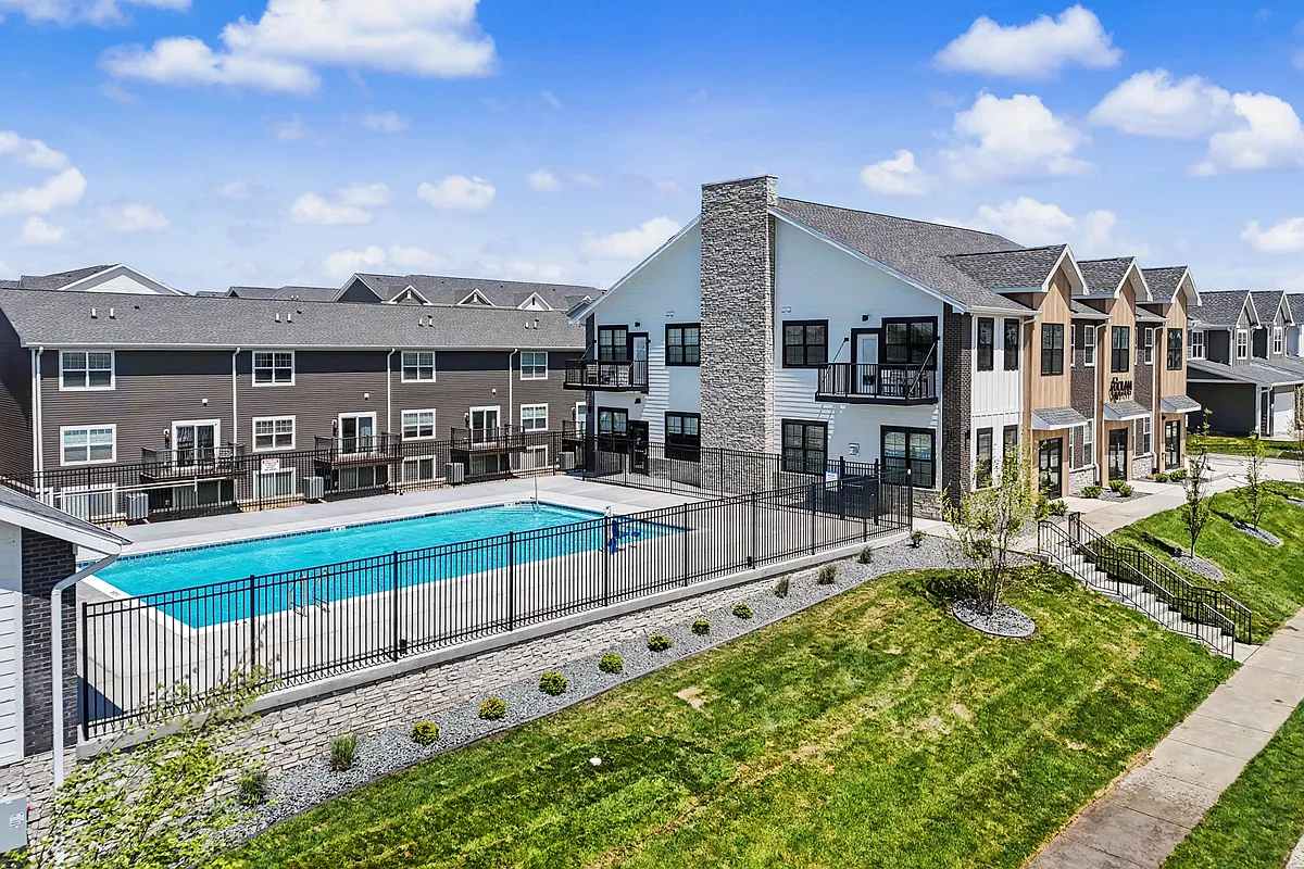 Building Photo - Birchwood Grove