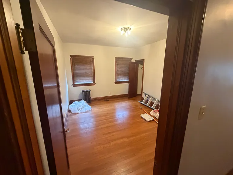 1610 Montgomery Ave #2 — Photo 8