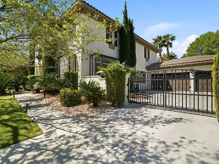 1409 Chambolle Ct — Photo 6