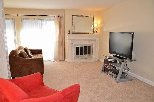 2nd image of 237 Driftwood Ln Unit C1
