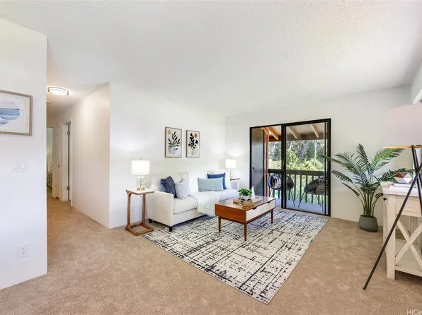 2069 California Ave APT 10H, Wahiawa, HI 96786