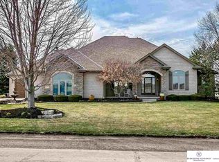 608 S 243rd St, Waterloo, NE 68069