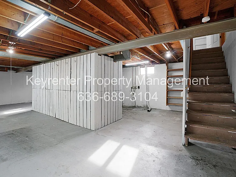 236 S Cadillac Dr — Photo 18