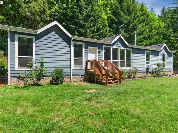 31193 Pittsburg Rd, Saint Helens, OR 97051