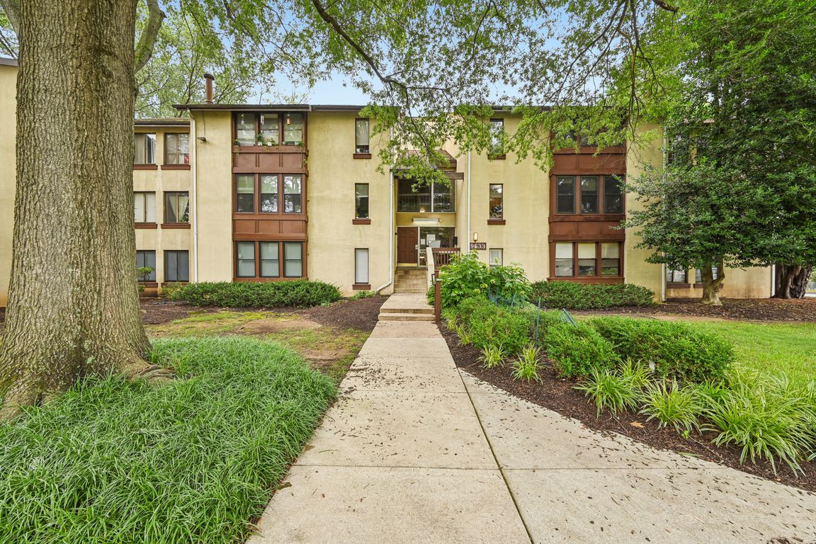 White Acre Rd-S1607-001.jpg