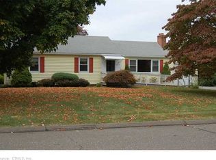125 Two Brook Rd, Wethersfield, CT 06109