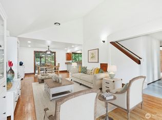22401 NE 14th Dr, Sammamish, WA