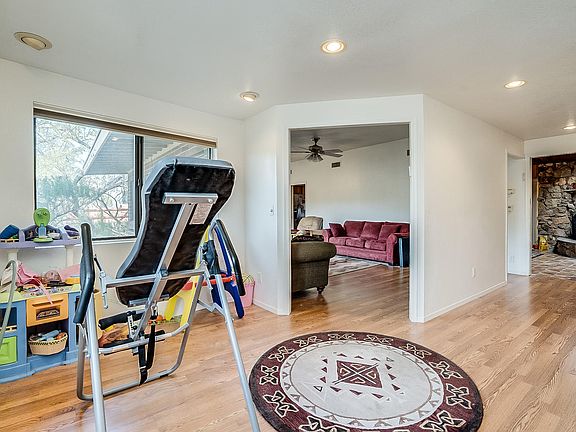 5th image of 3222 N Cottontail Cir