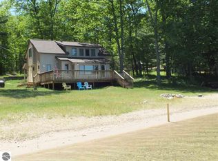 5601 Brownwood Trl, Traverse City, MI 49696