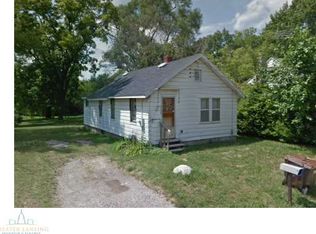 2703 Taylor St, Lansing, MI 48906