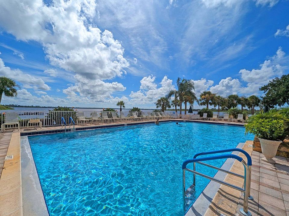 37th image of 145 Greenview Dr #145