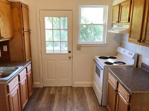 345 SB KITCHEN
