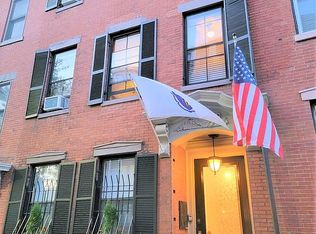 3 Centre Pl, Roxbury, MA 02119