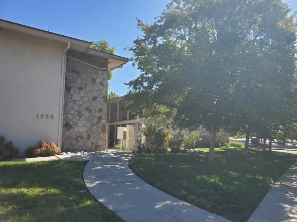 1362 Lafayette Rd #M, Claremont, CA 91711