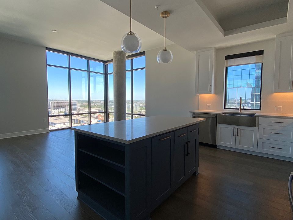 10808 Domain Dr Austin TX Zillow