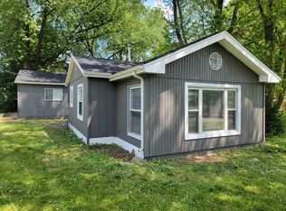 2714 Walnut Dr, Wonder Lake, IL 60097