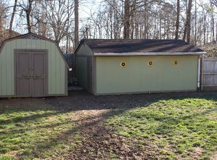 499 Thomas Dr, Rossville, GA 30741