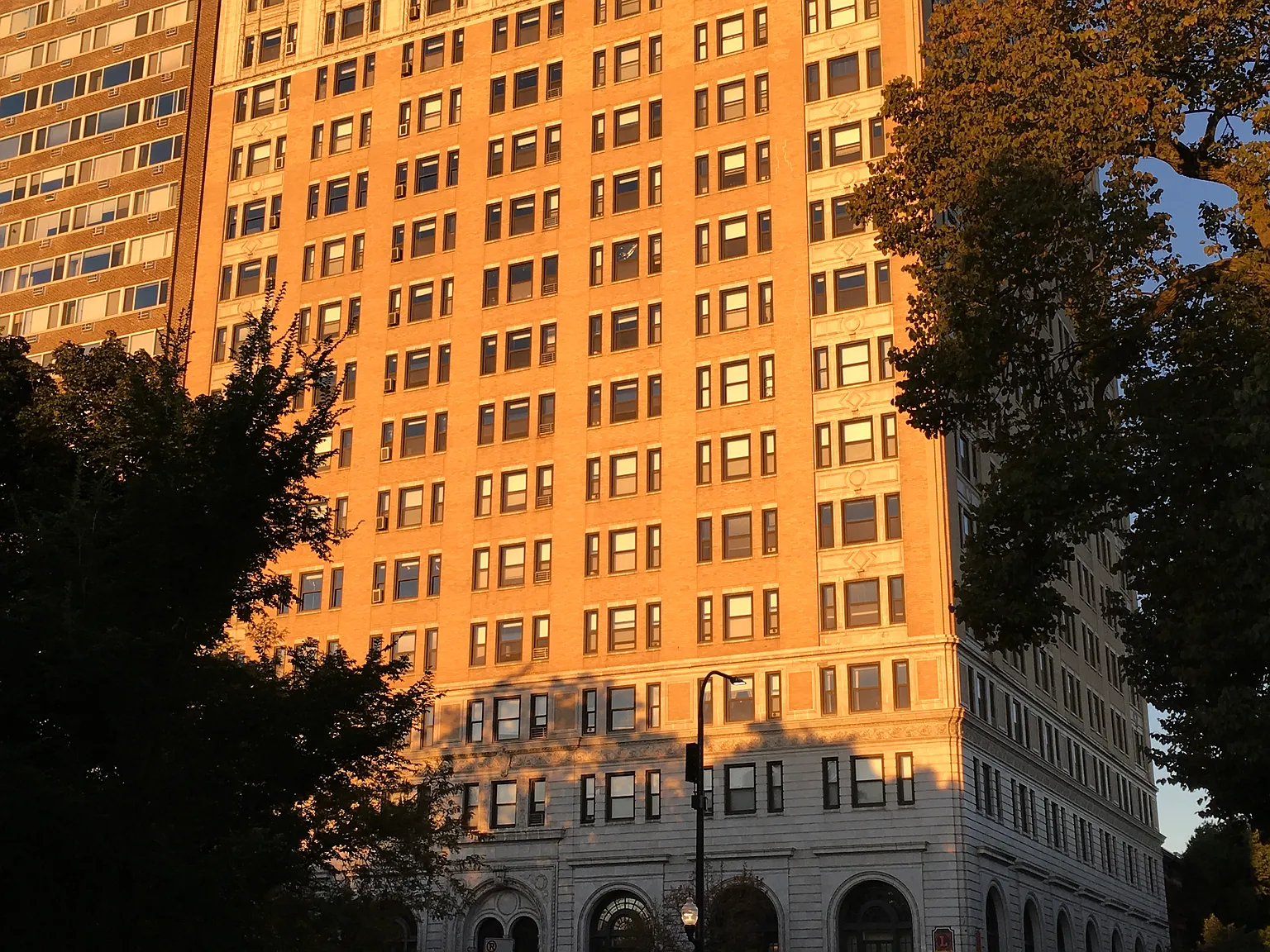 Webster House — Photo 3