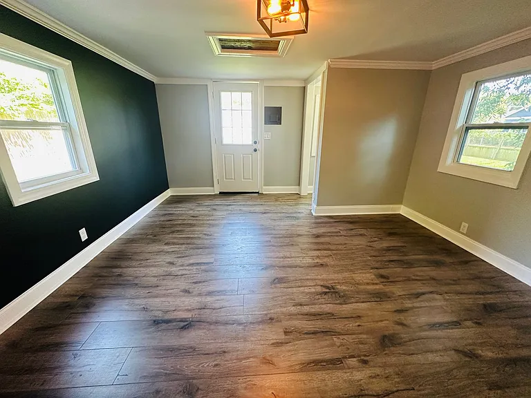 602 W Glenwood Ave — Photo 41