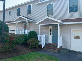 33 Burleigh Rd APT 29, Bangor, ME 04401