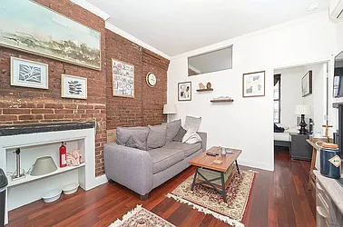 Rented by Living New York