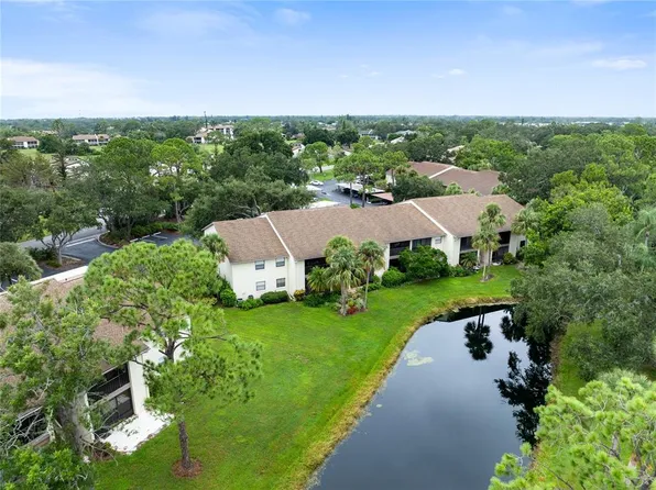 752 White Pine Tree Rd APT 206, Venice, FL 34285