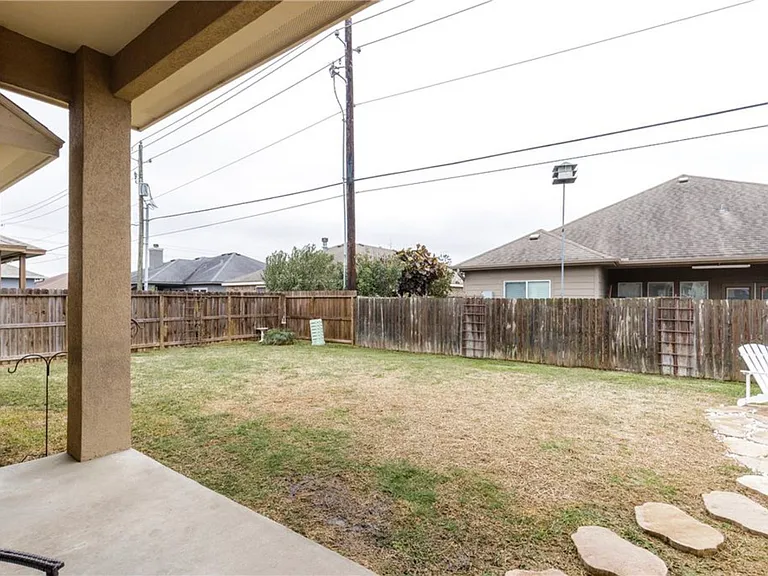 4010 Bridgett Dr — Photo 29