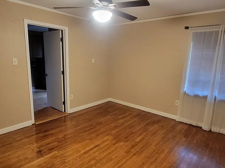 4326 Ridgewood Rd — Photo 8