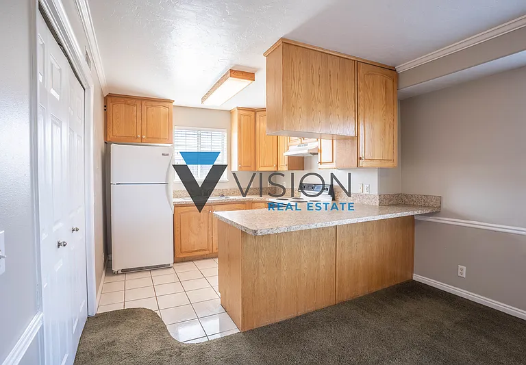 909 N 500 W #12 — Photo 6