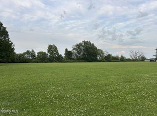 N Walker St, Graytown, OH 43432