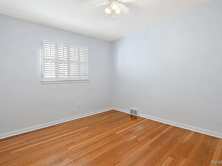 1581 Cheltenham Rd — Photo 11
