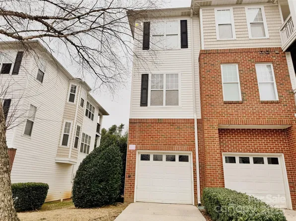 6726 Mallard Park Dr, Charlotte, NC 28262