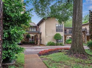 451 S Perkins Rd APT 3, Memphis, TN 38117