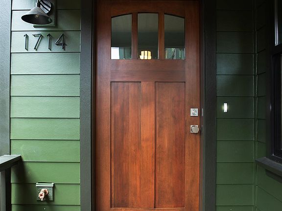 4th image of 1714 Strong Rd SE