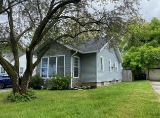 181 Birchwood Dr, Rochester, NY 14622