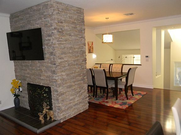 3rd image of 17909 Hatridge Ln