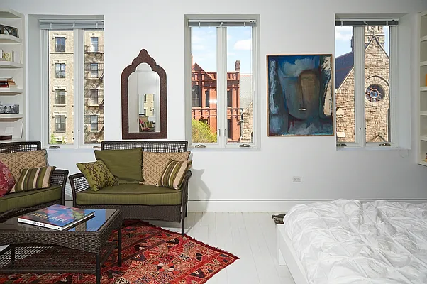 Sold by SKNY | media 9