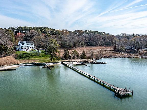 3rd image of 296 Granville Bay Rd